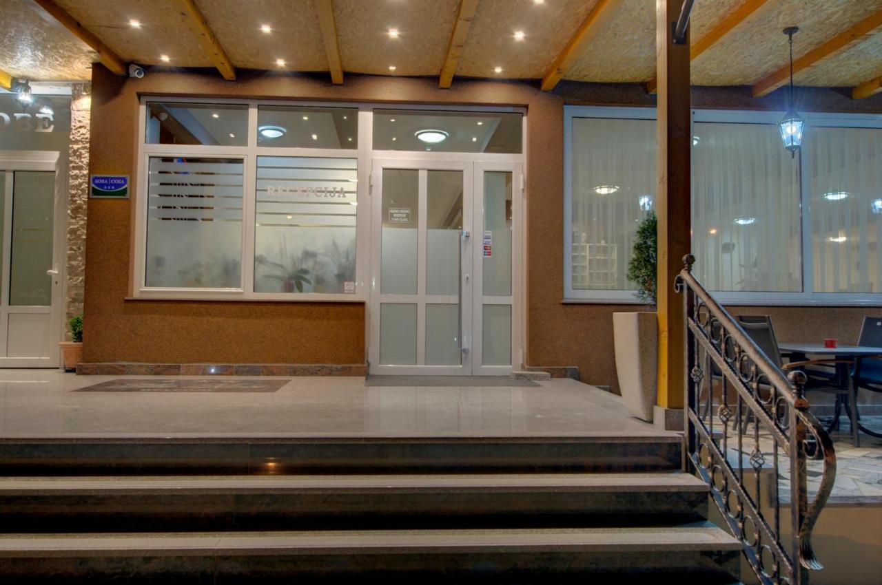 Tihe Noci Motel Pale Kültér fotó